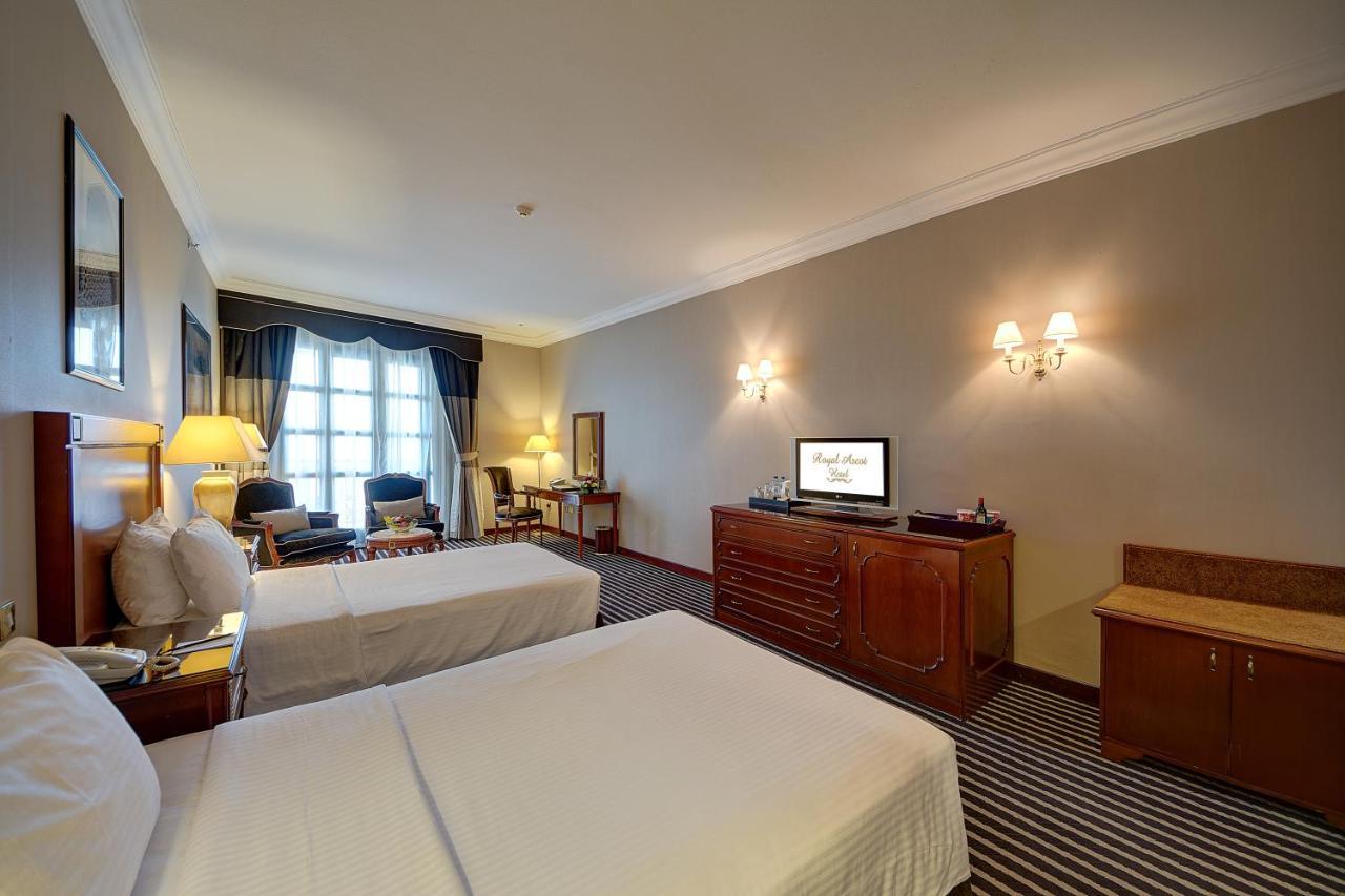 Superior Deluxe Room,1212052762:JPEG