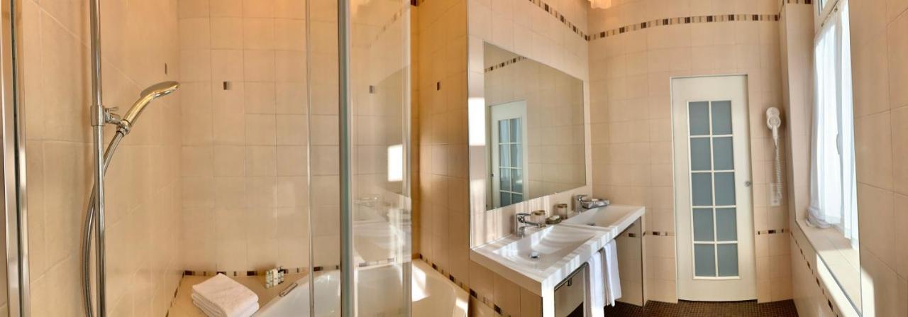 Prestige Zweibettzimmer mit Seeblick