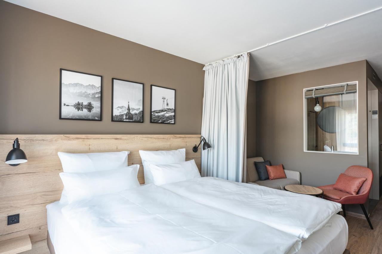 Doppelzimmer Komfort mit Bergblick