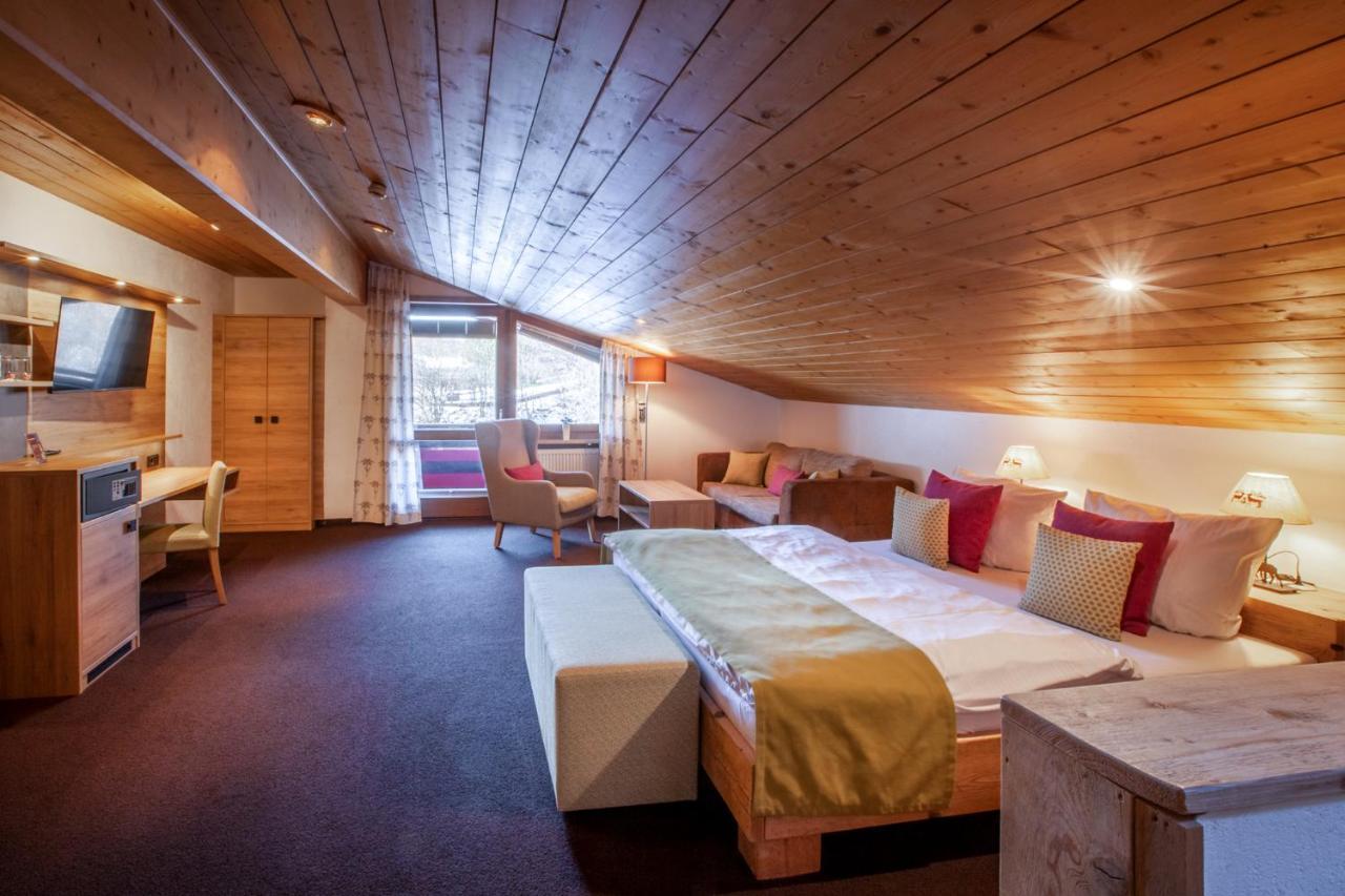 Double Room facing north or west