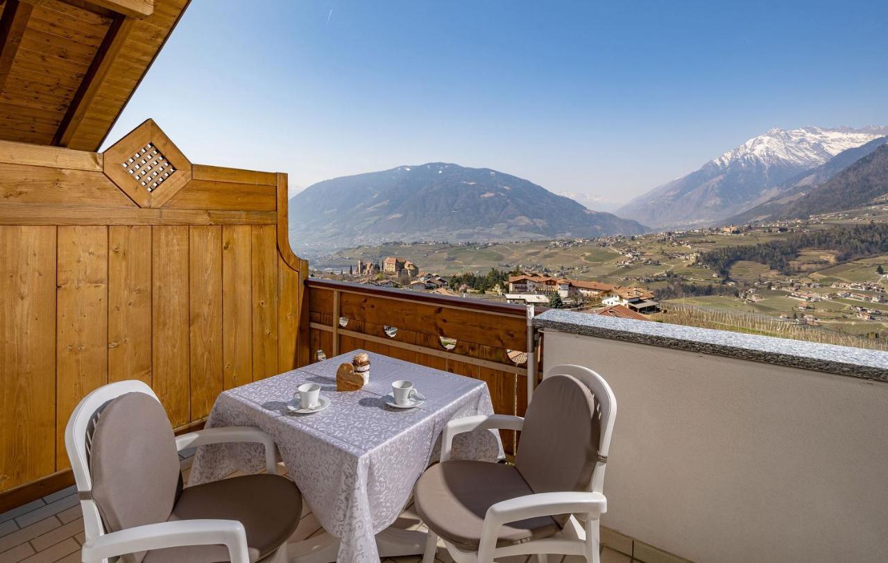 Apartment mit Terrasse