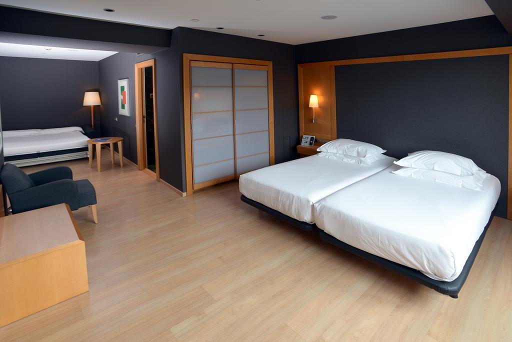 Dreibettzimmer