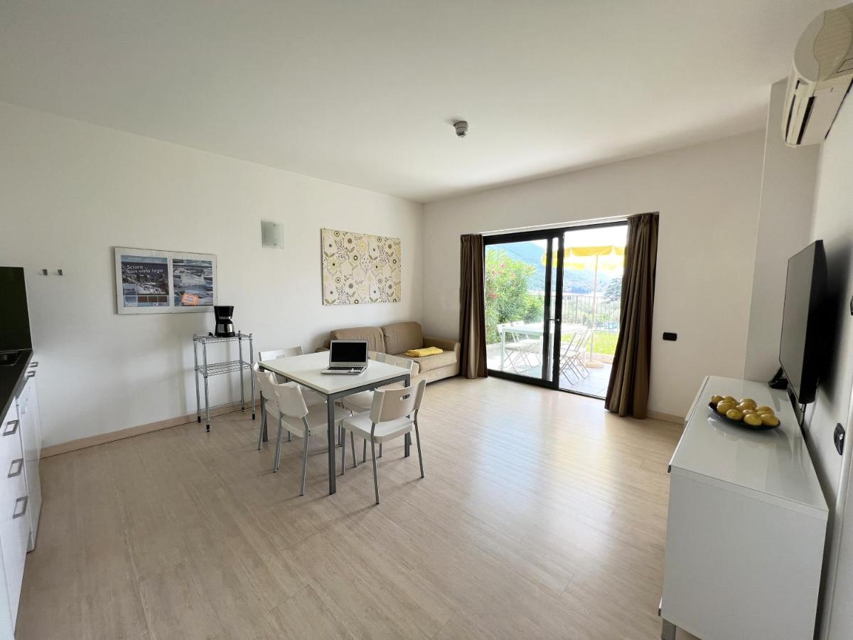 Two-Bedroom Apartment Lake View,1263388807:JPEG
