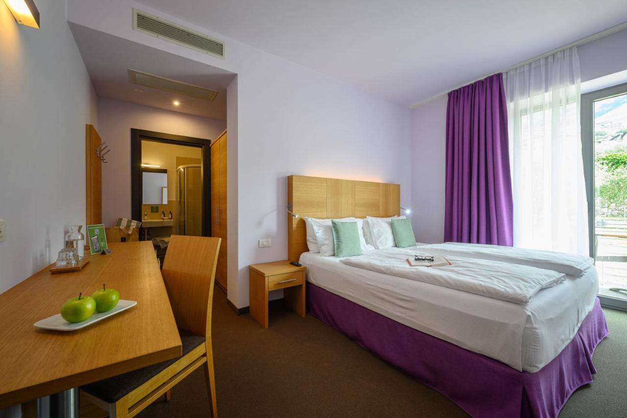 Doppelzimmer mit Balkon
