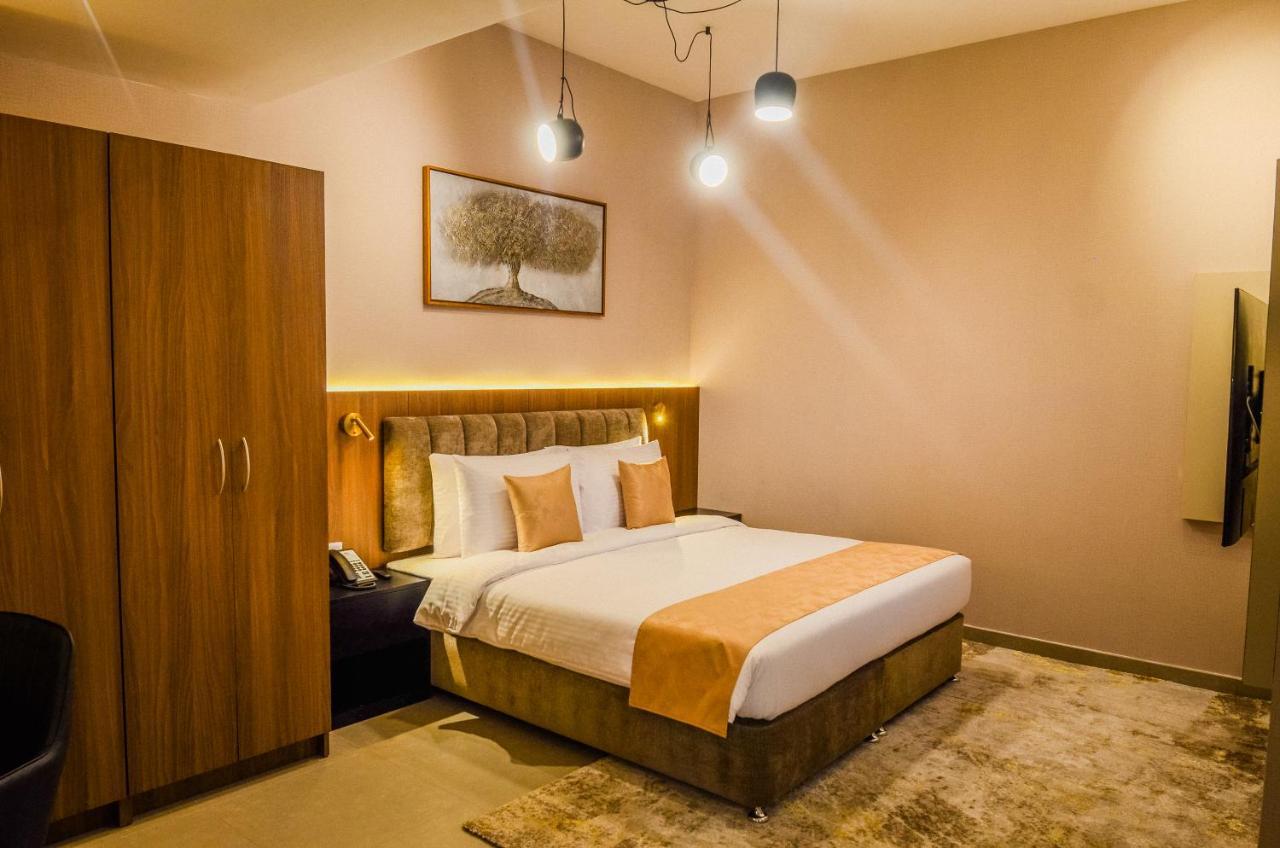 Deluxe Nichtraucherzimmer mit Kingsize-Bett