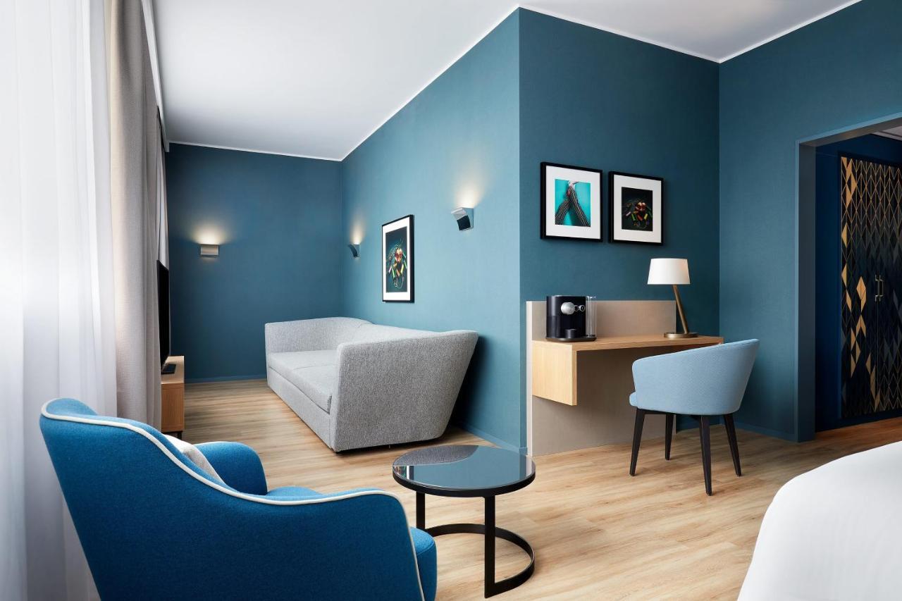 Junior Suite mit 1 Schlafzimmer und Zugang zur Club Lounge