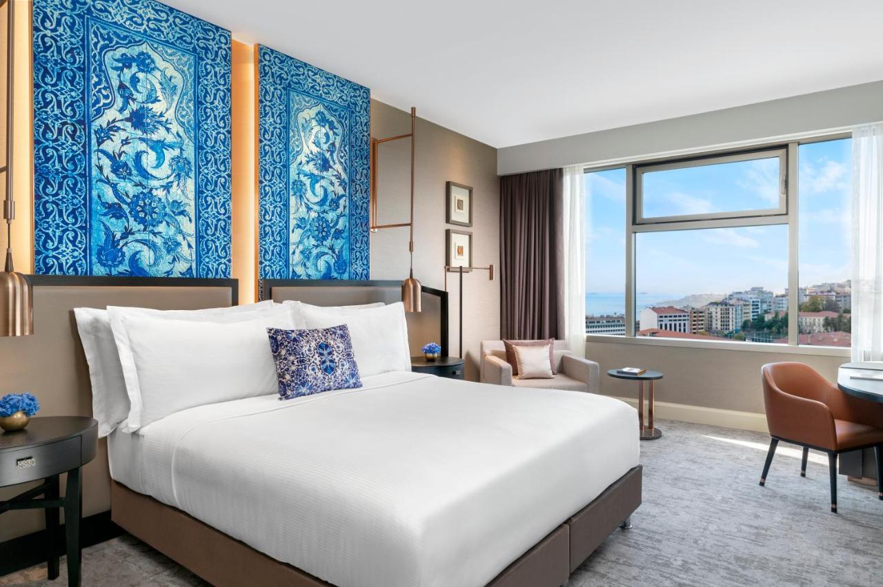 King Room Partial Bosphorus View,1356303761:JPEG