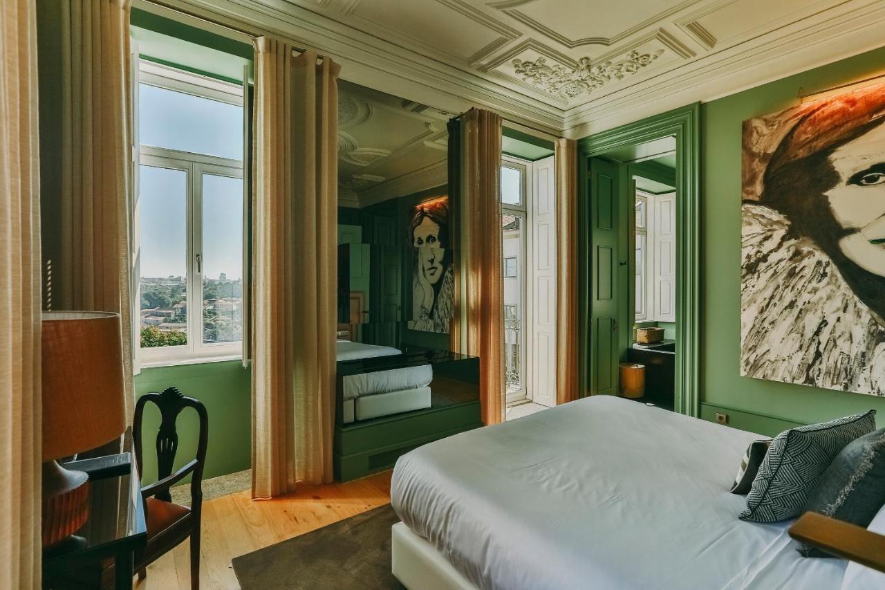Royal Suite,1351871401:JPEG