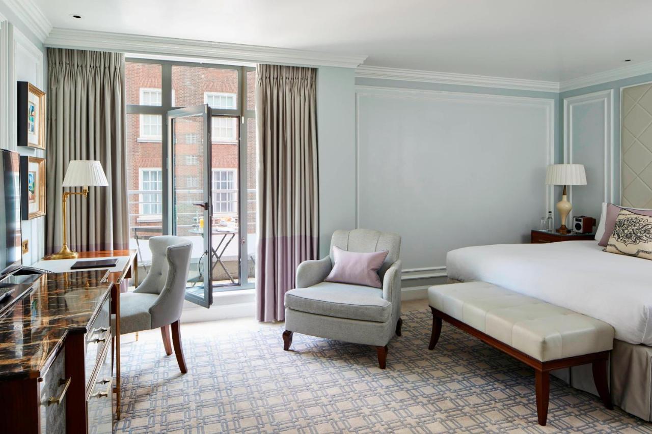 Executive Zimmer mit 1 Kingsize-Bett und Zugang zur Executive Lounge