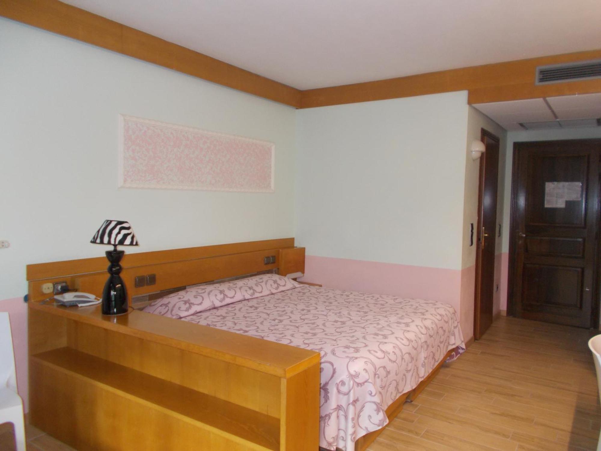 Standard Dreibettzimmer