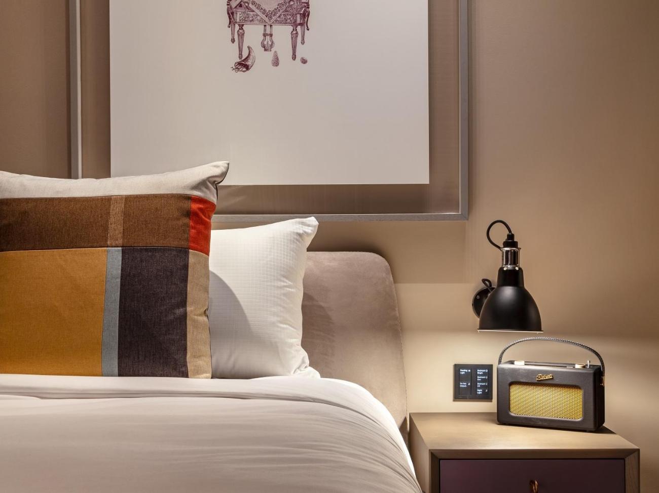 Deluxe-Zimmer mit Kingsize-Bett, The Londoner Platinum