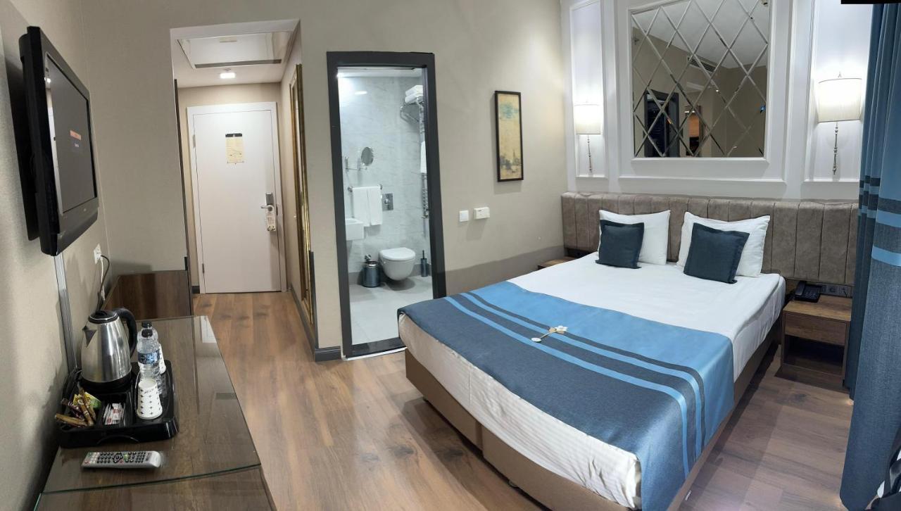 Standard Double Room Atrium View,1498789756:JPEG