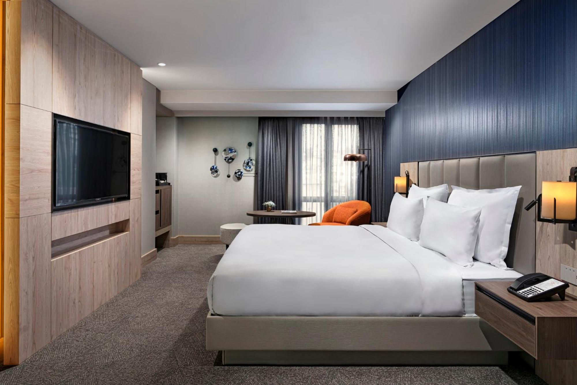 Premium Zimmer mit Kingsize-Bett und Schlafsofa