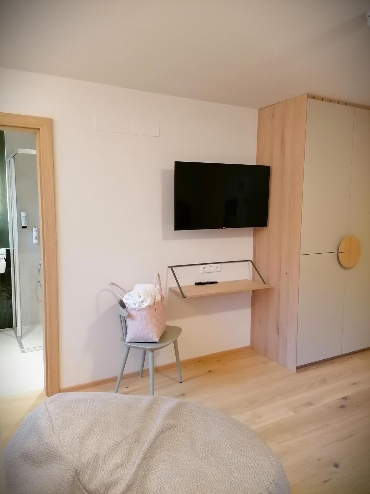 Standard Double Room,1602328769:JPEG