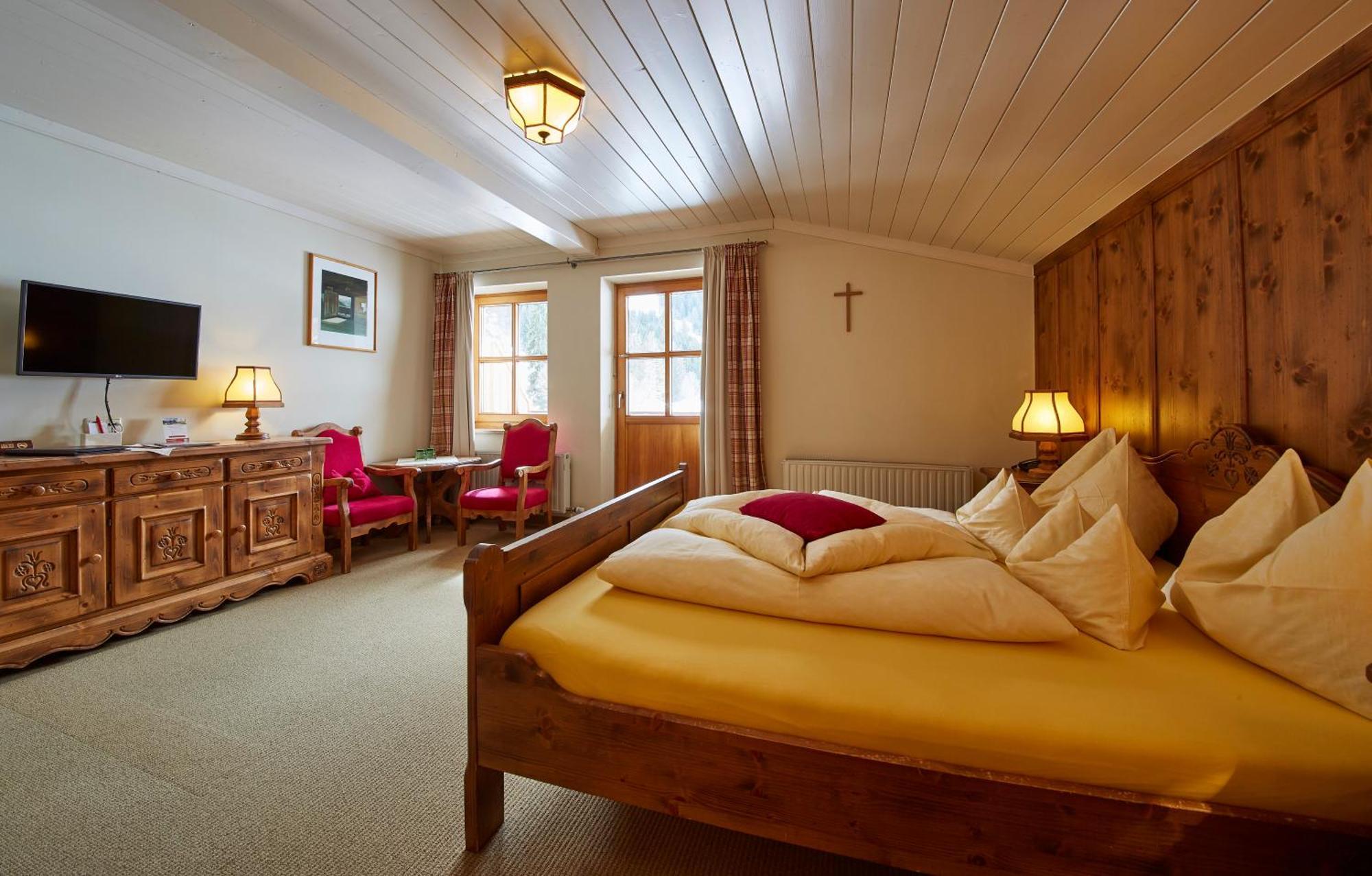 Doppelzimmer mit Balkon
