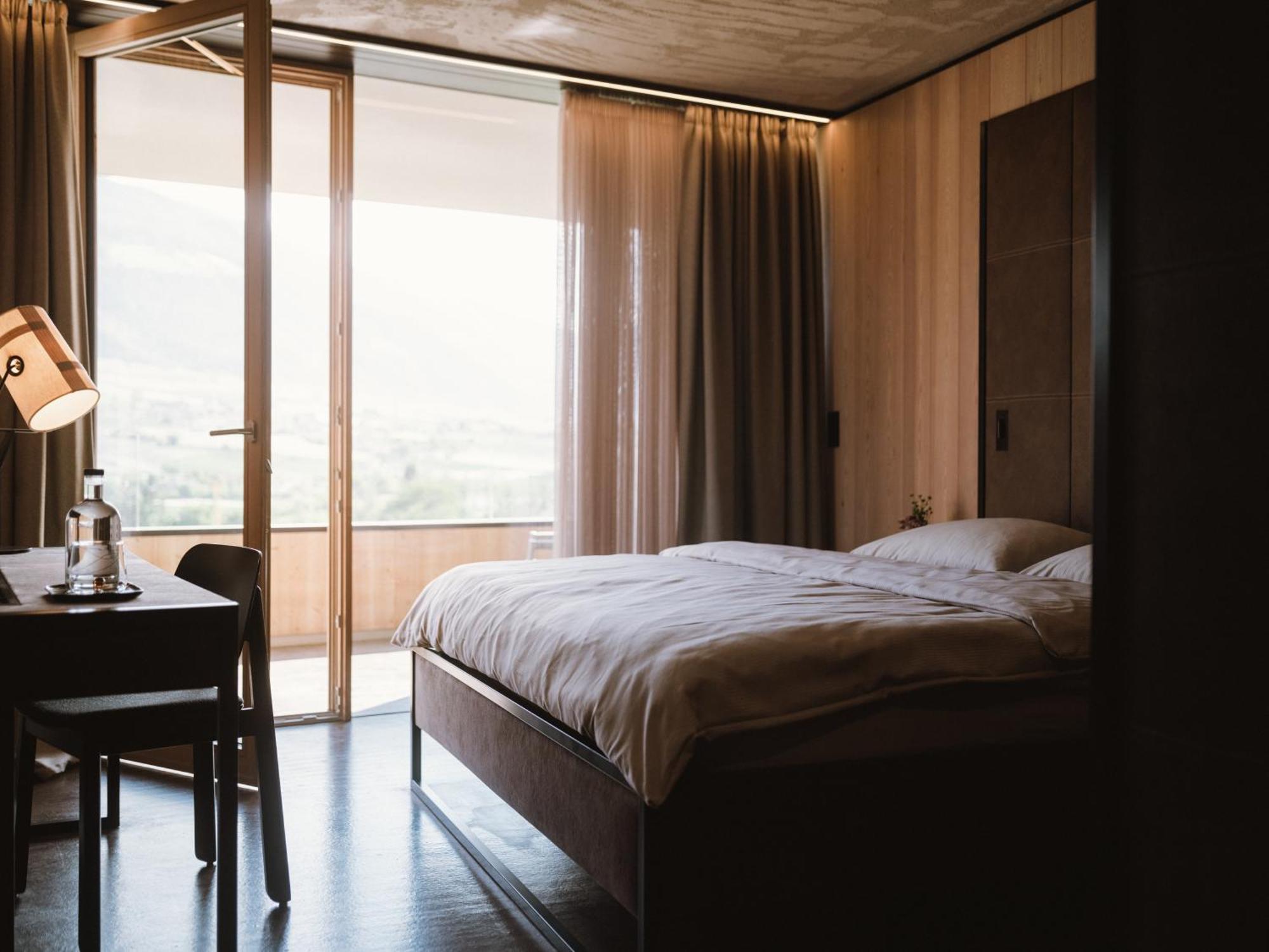 Suite mit Bergblick