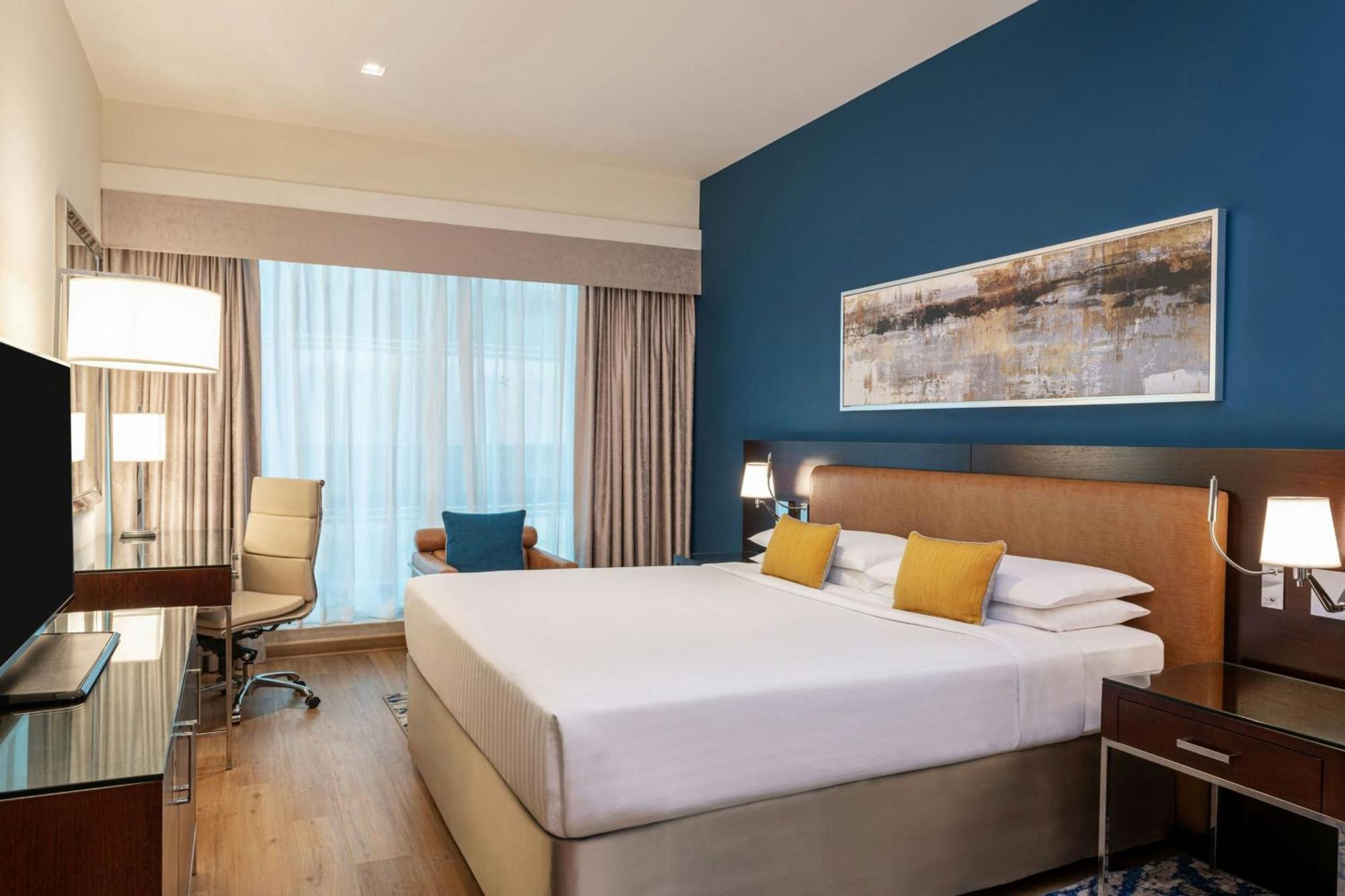 Suite King Balcony Complimentary shuttle service to Dubai Mall Kite Beach,1636005427:JPEG