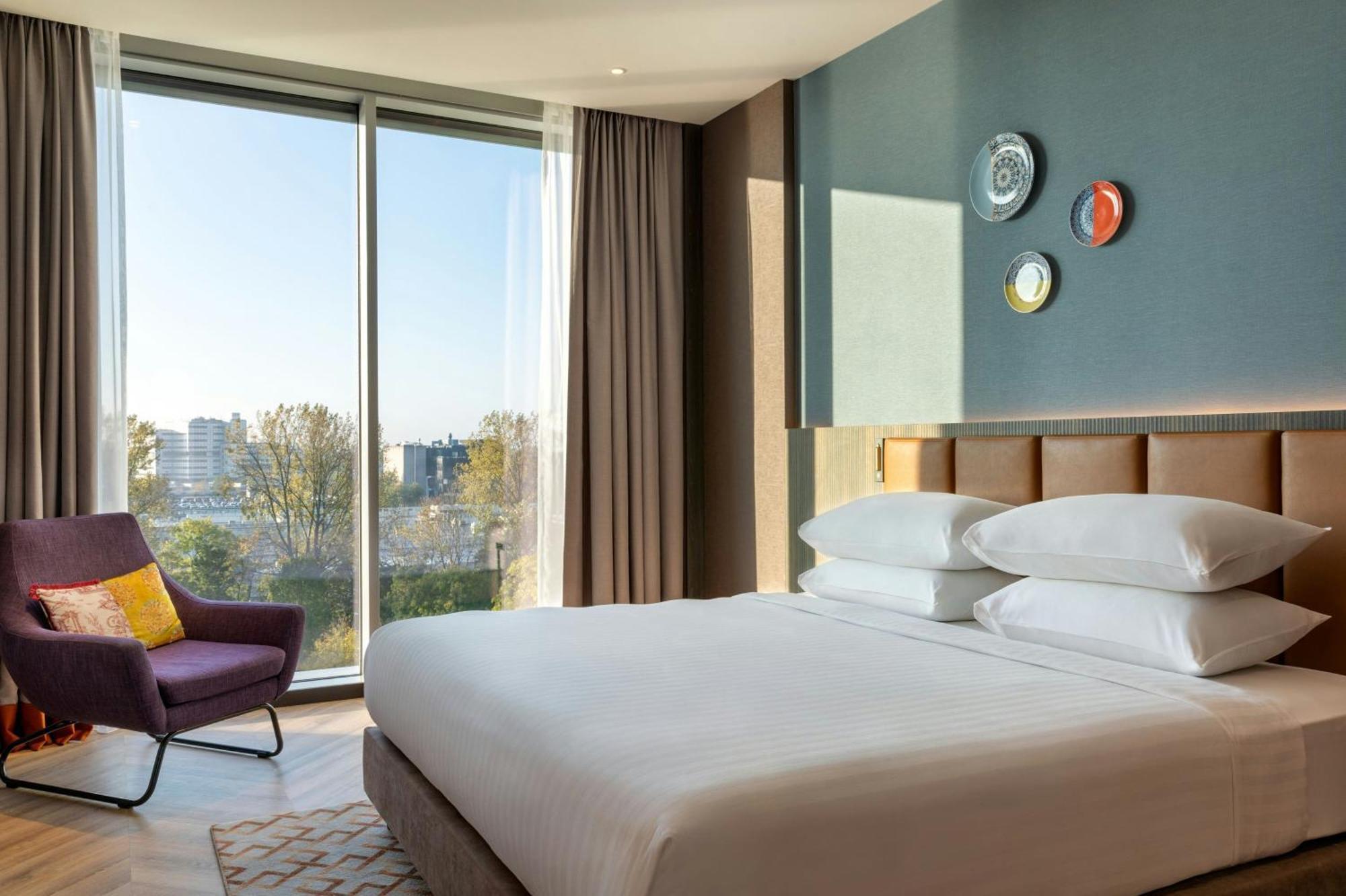 Deluxe Super Zimmer mit Kingsize-Bett