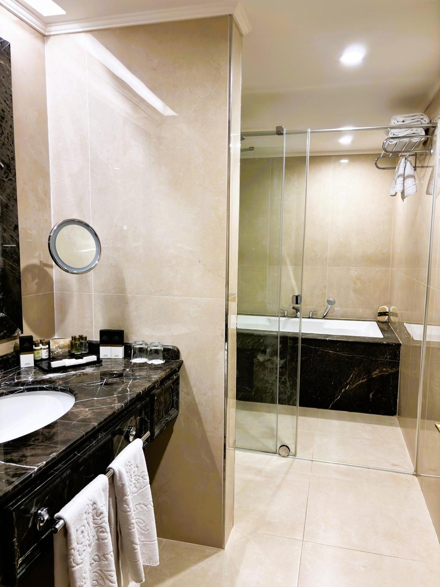 Suite mit Whirlpool