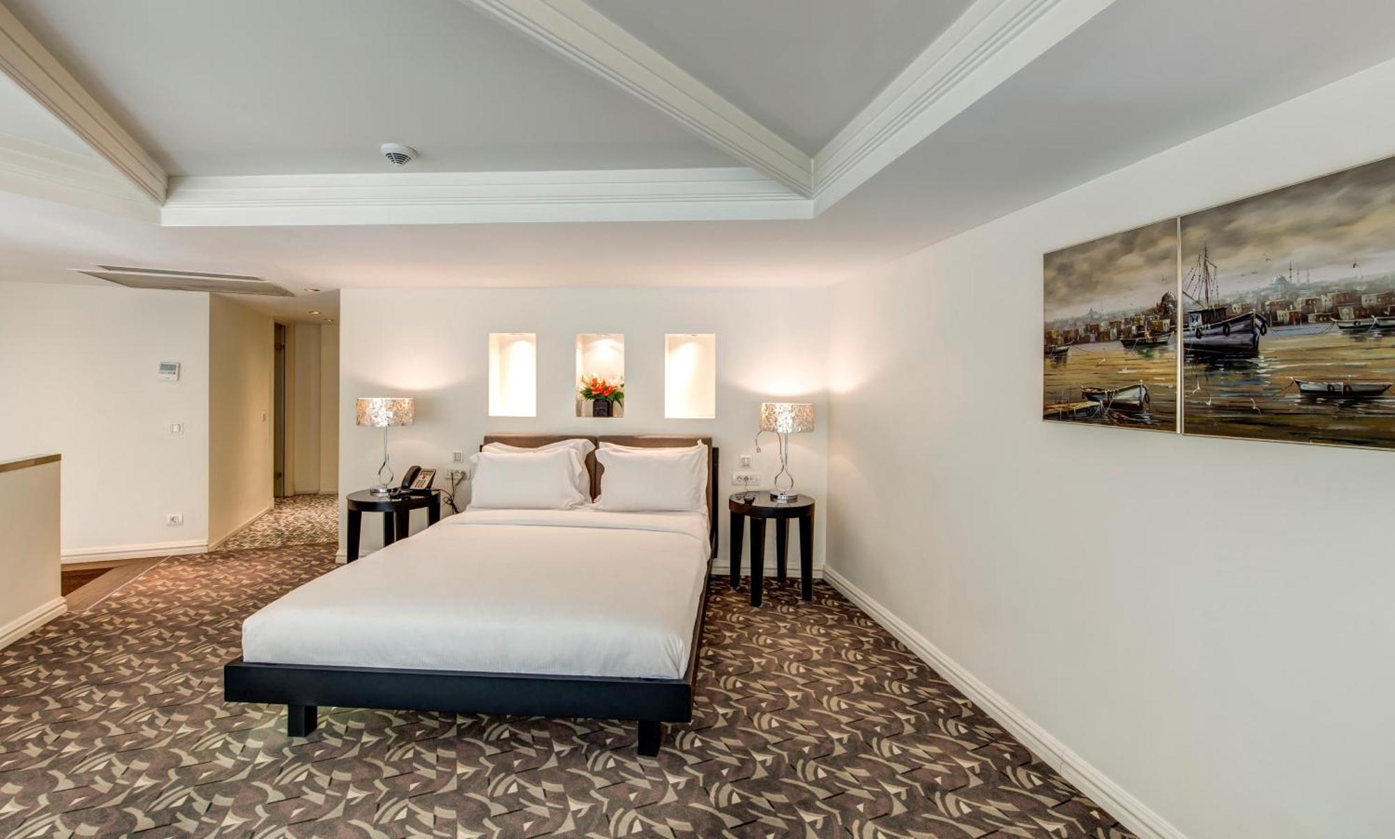 Dublex Grand Suite mit Balkon