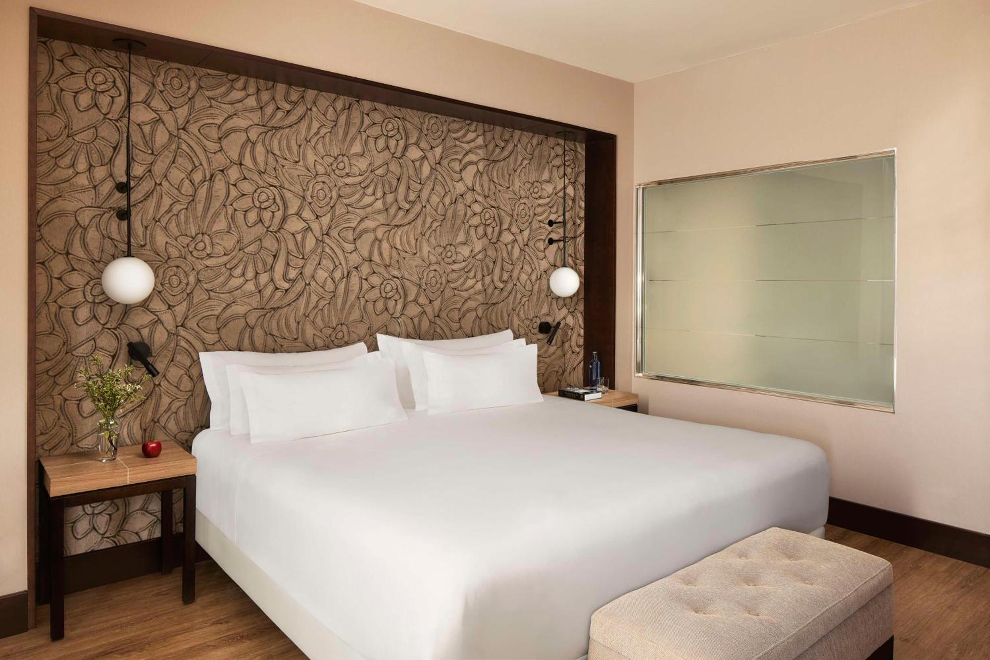 Premium Zimmer im neuen Stil mit Zustellbett