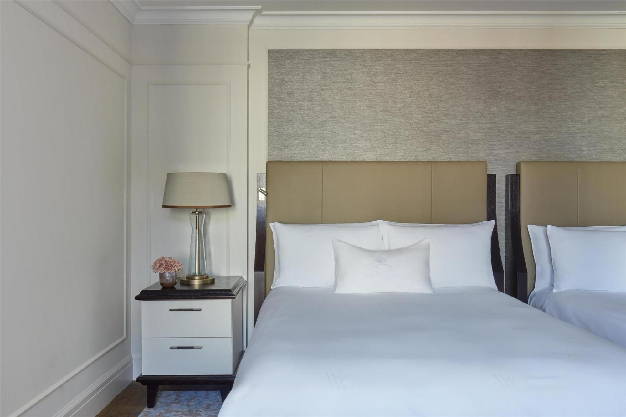 Grand Premier Zweibettzimmer mit Kanalblick