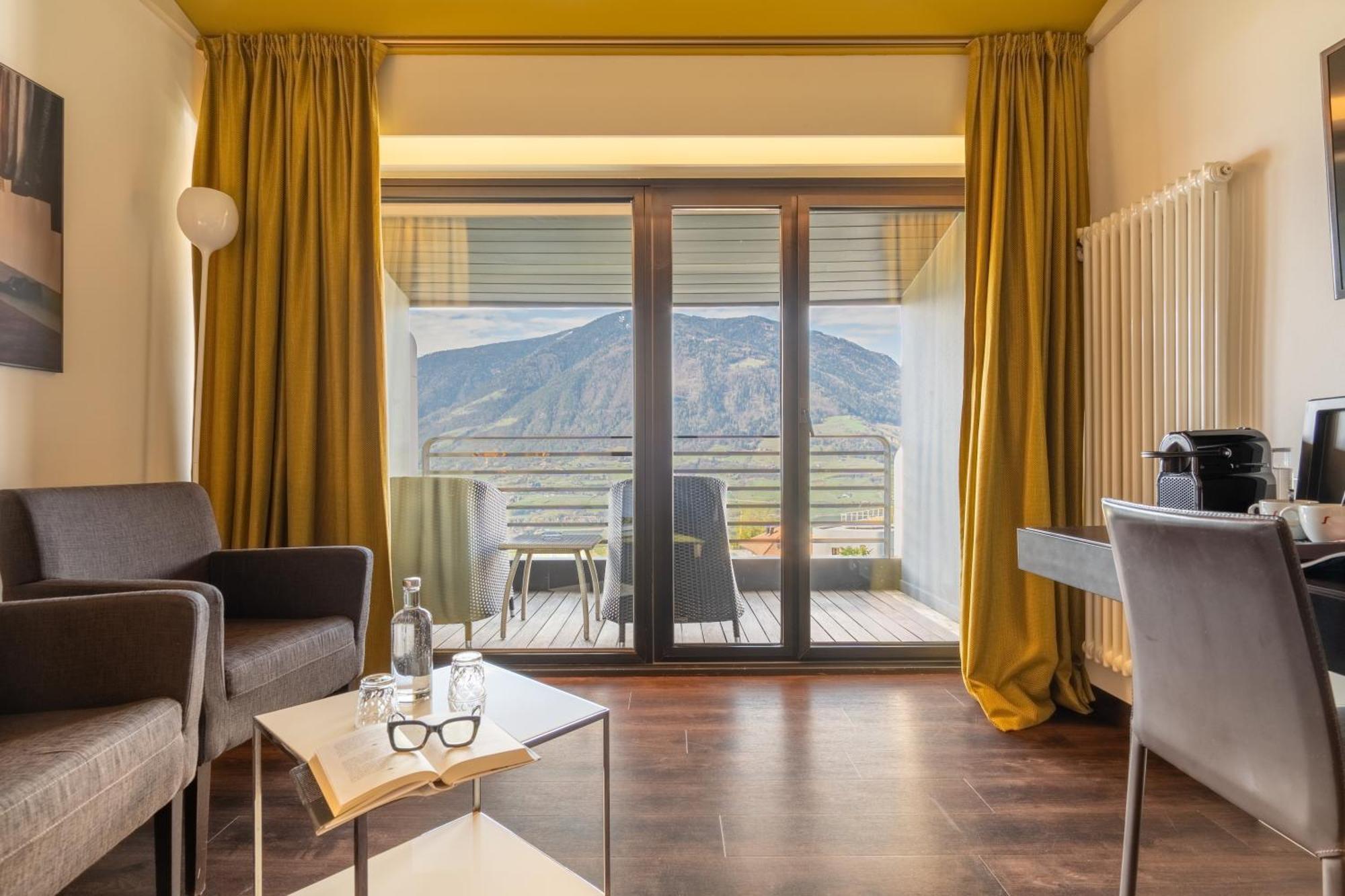 Doppelzimmer mit Balkon