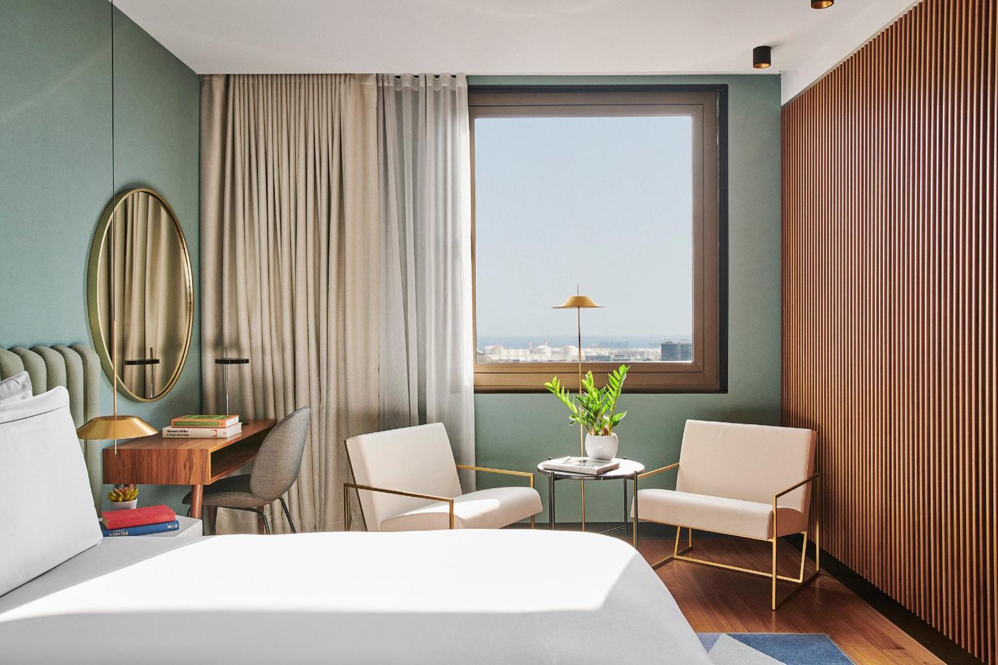 Premium Zimmer mit Kingsize-Bett - Zugang zum Club