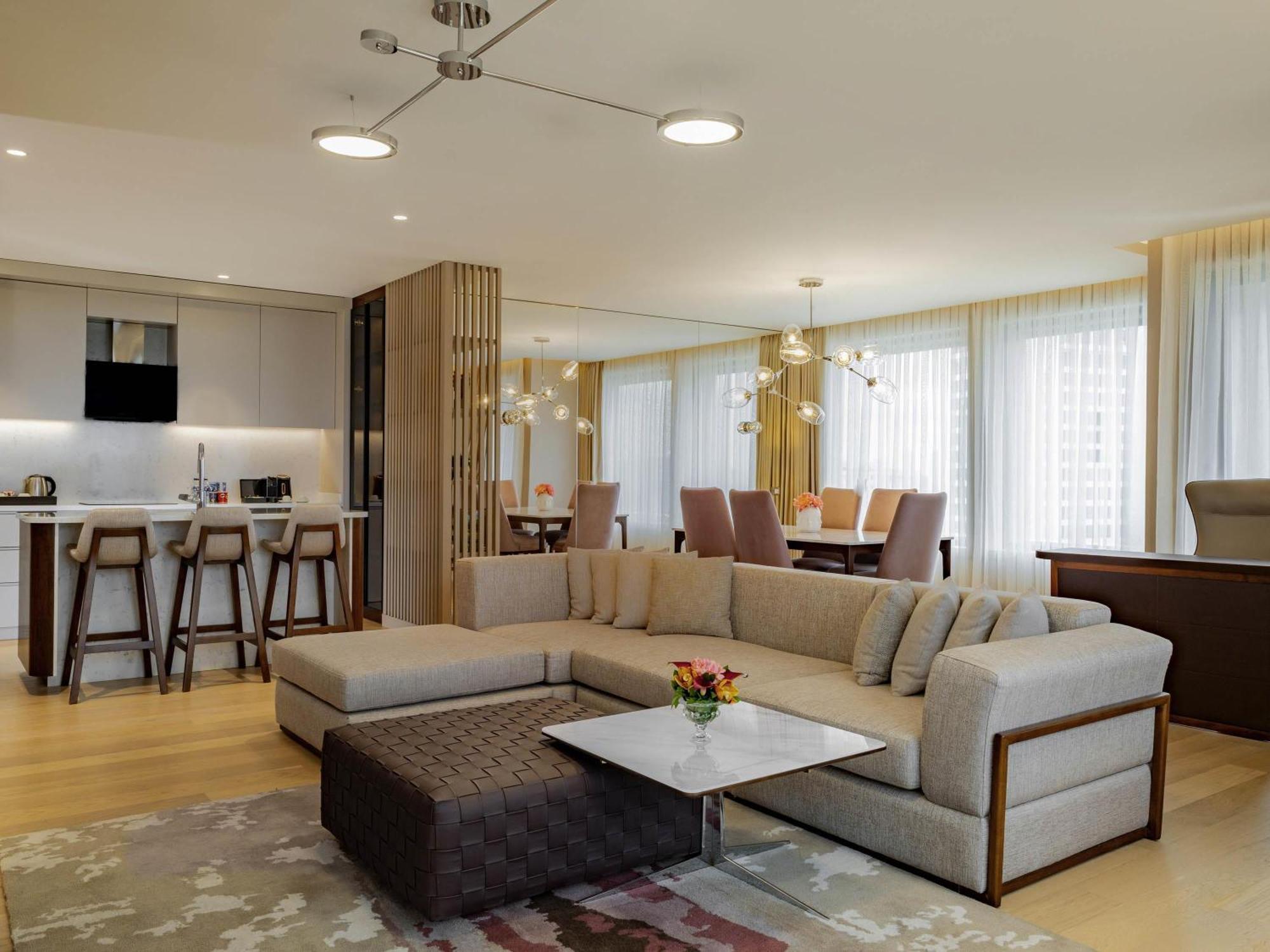Bosporus Suite