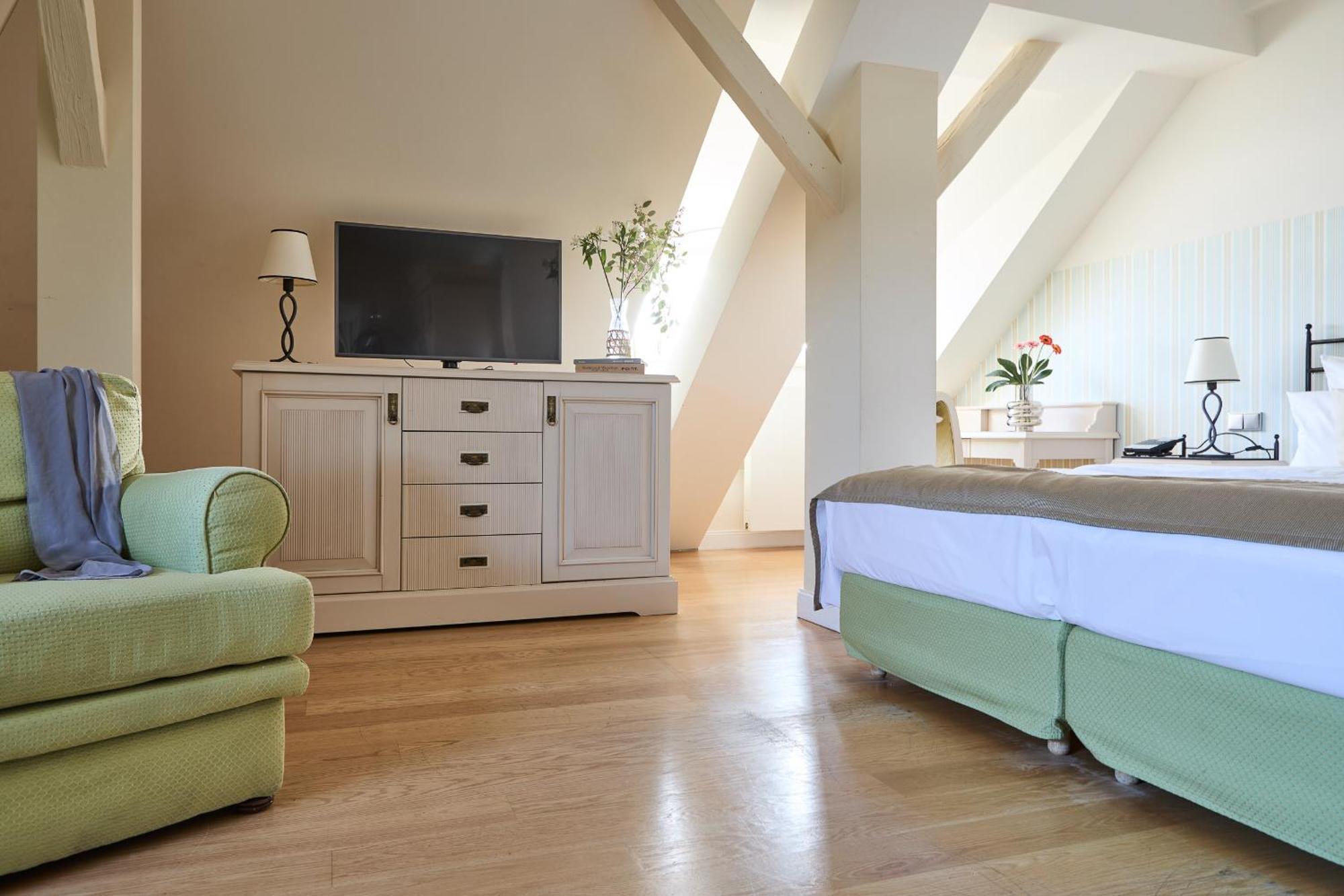 Junior Suite mit Meerblick im Dachgeschoss