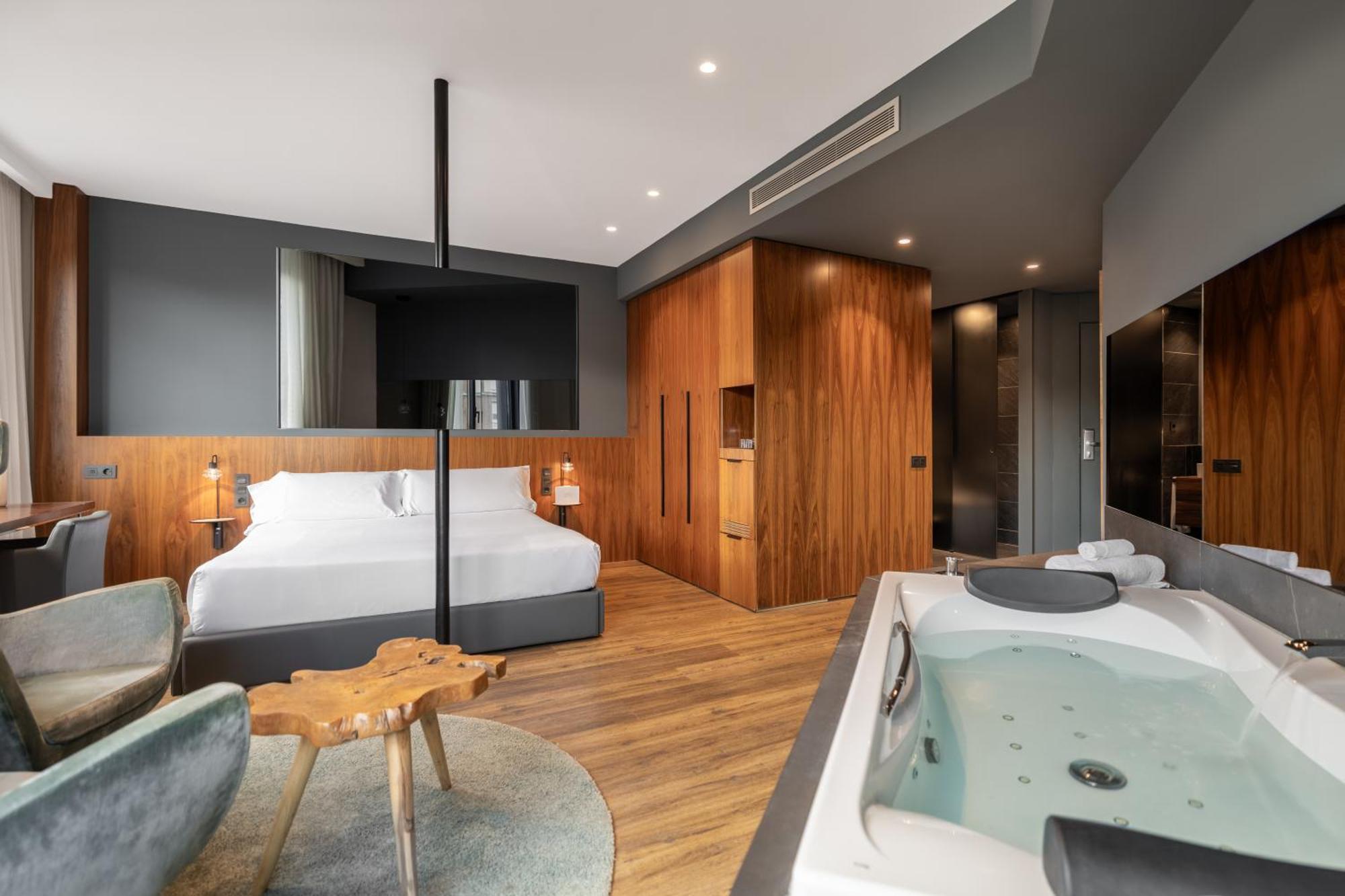 Suite mit Whirlpool