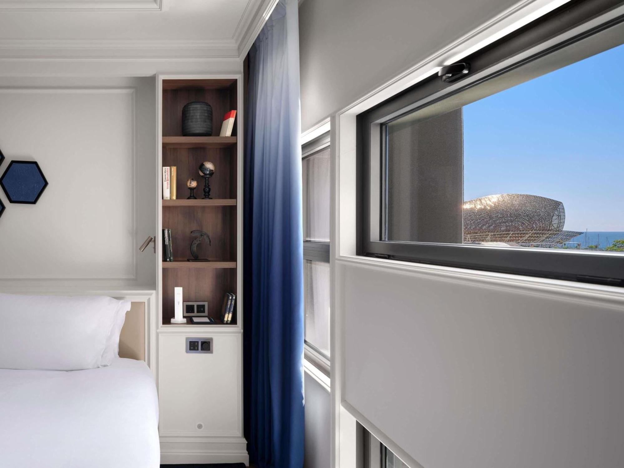Prestige Suite mit Wohnzimmer und Meerblick