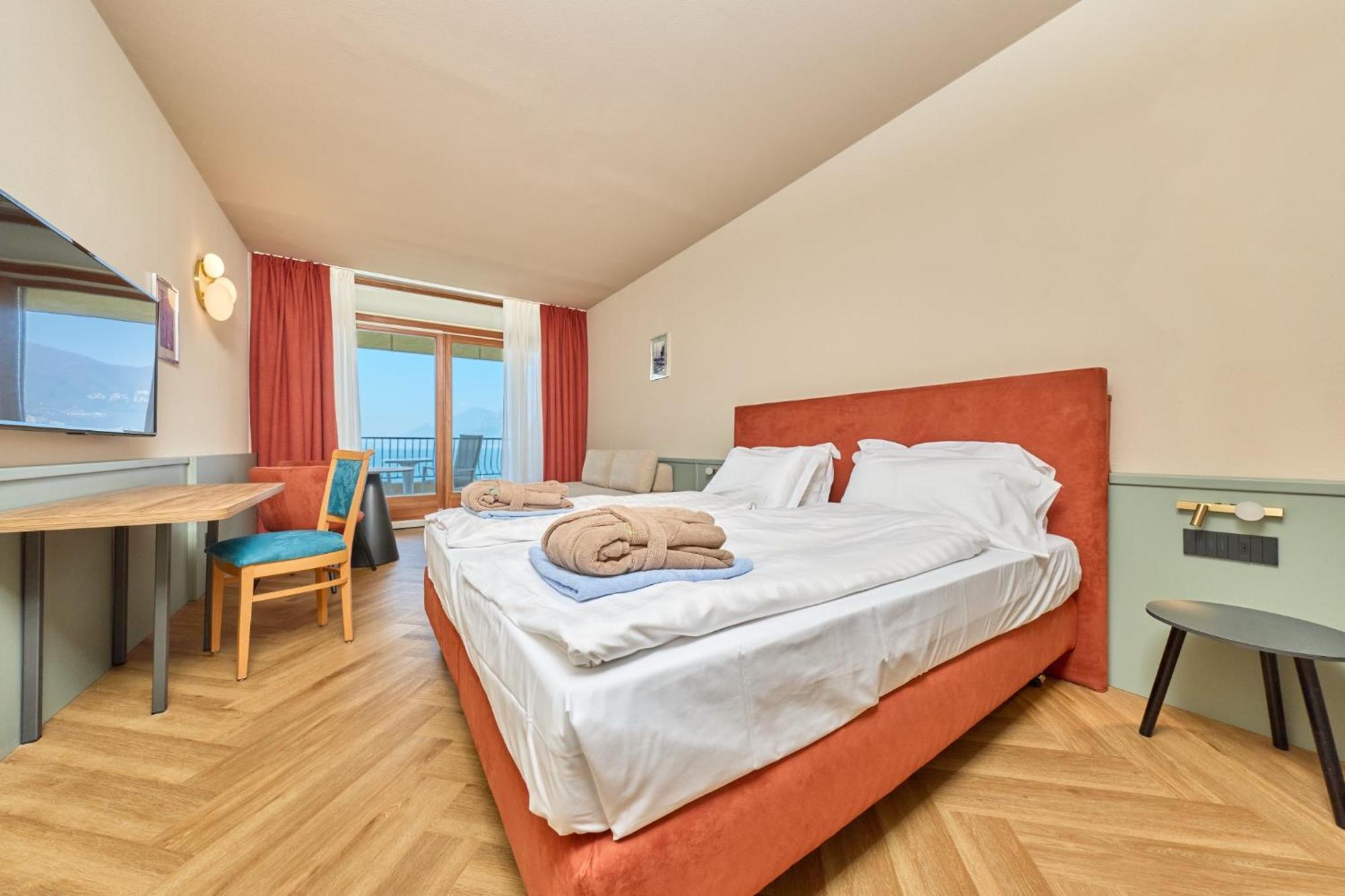Zweibettzimmer mit Blick