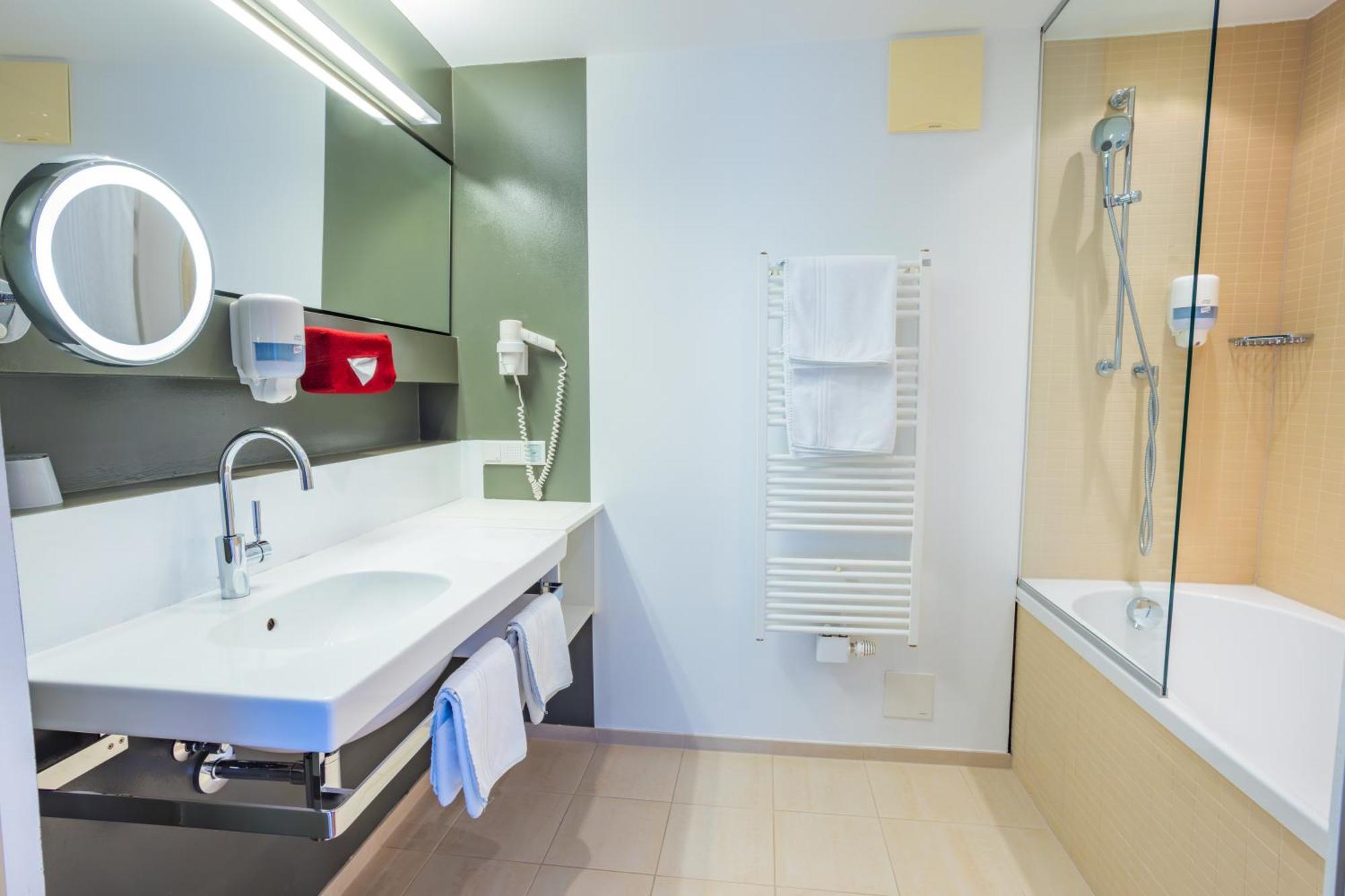 Großes Doppelzimmer