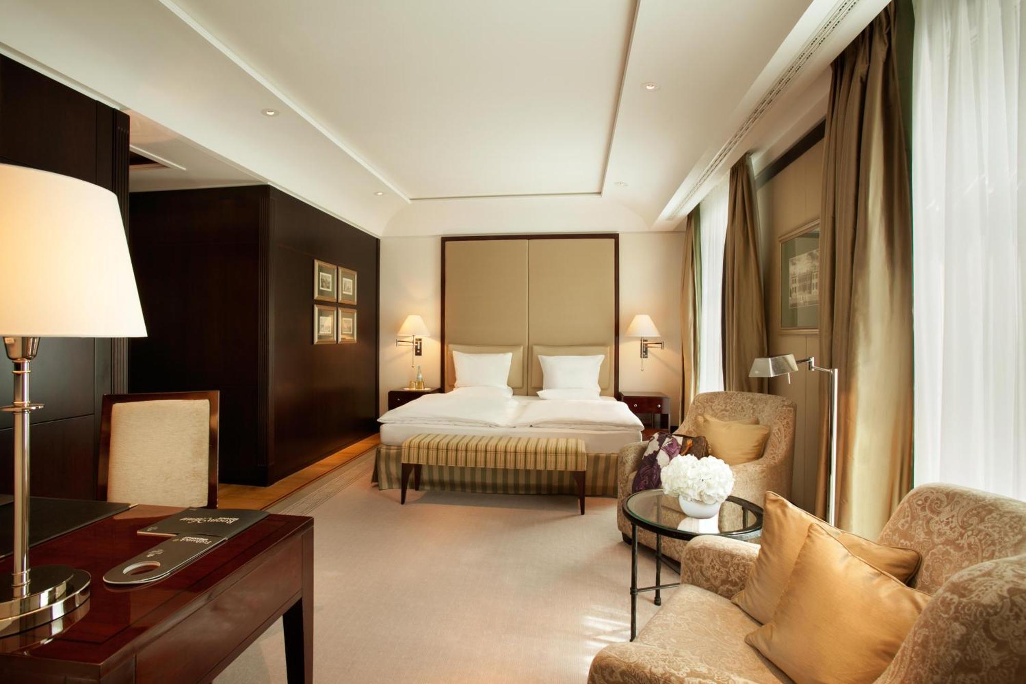 Executive Zimmer mit Kingsize-Bett