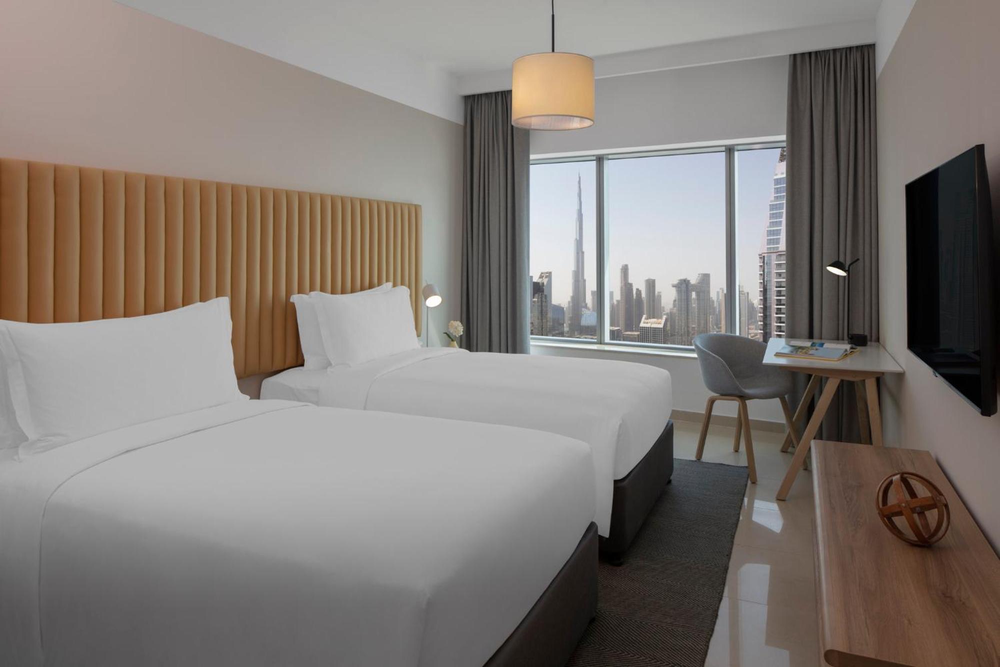Suite mit 3 Schlafzimmern und Blick auf den Burj Khalifa