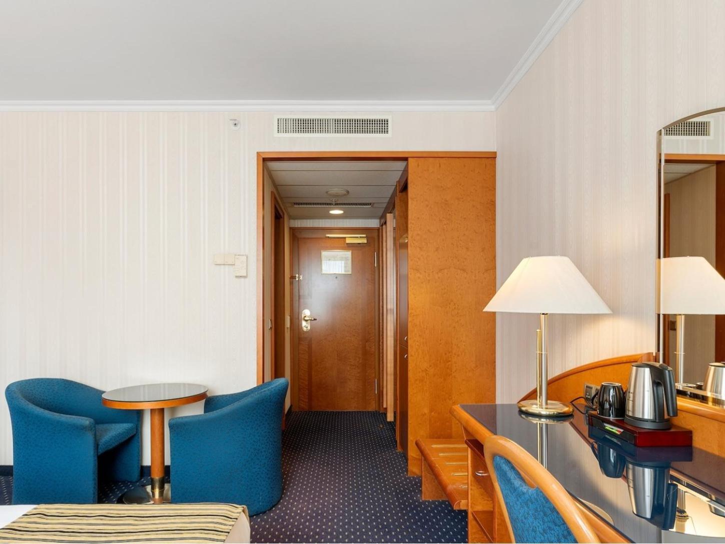 Superior Zimmer mit Kingsize-Bett