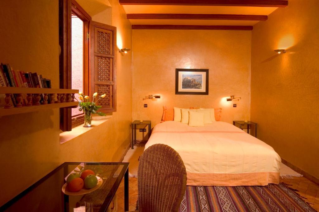 Beige Double or Twin Room,26310185:JPEG