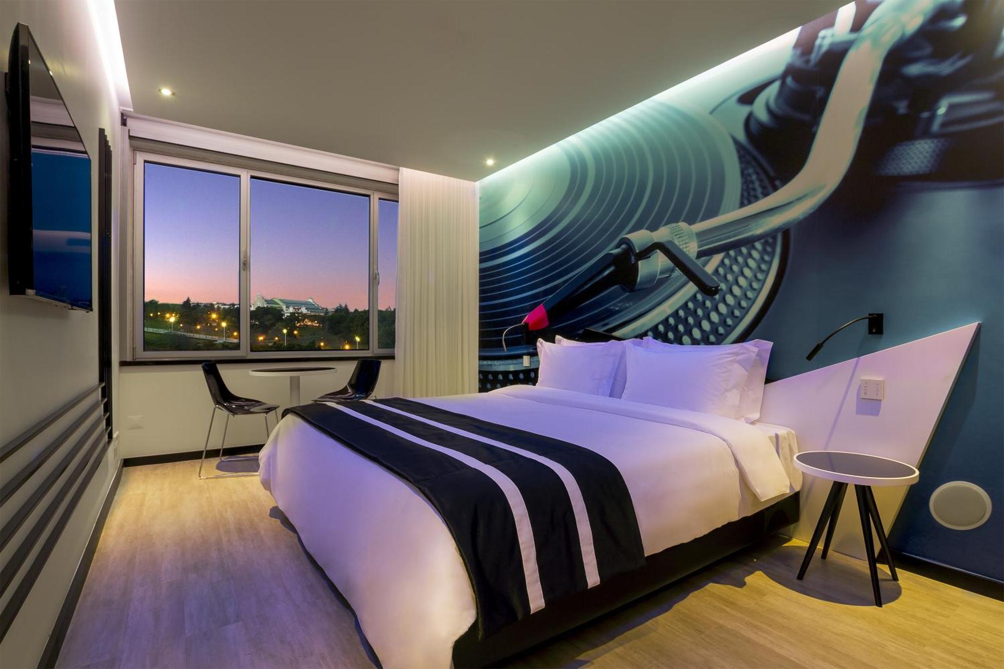 Zimmer Melody mit Kingsize-Bett