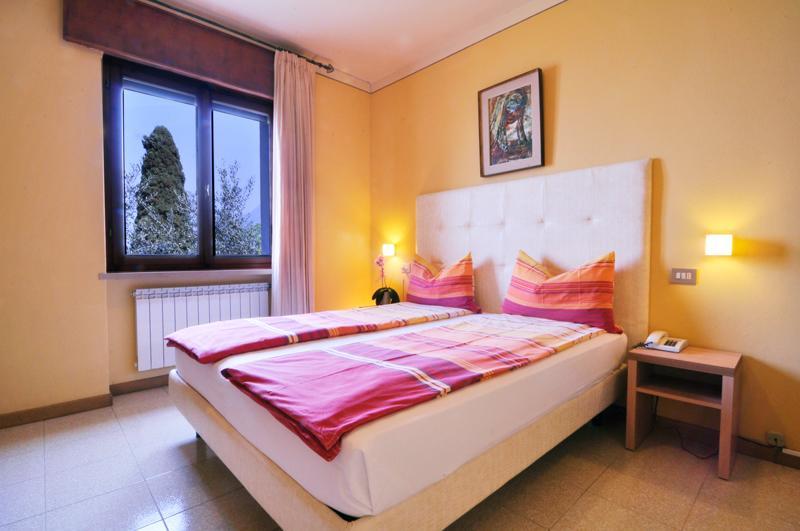 Doppelzimmer mit Seeblick