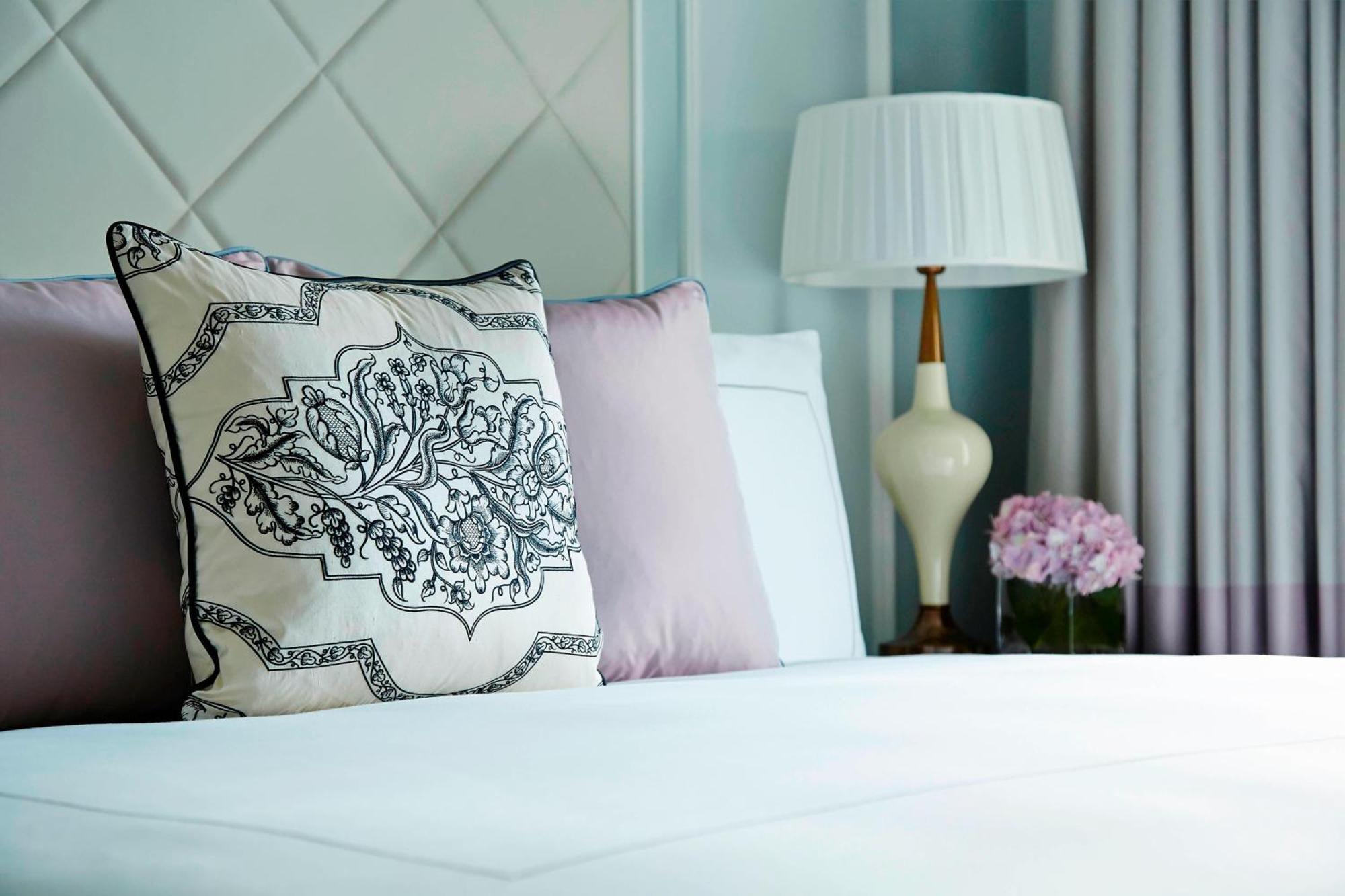 Premier Suite mit Kingsize-Bett, Schlafsofa und Zugang zur Executive Lounge