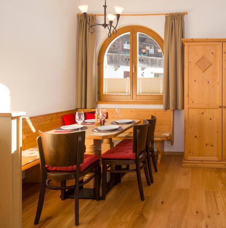 Apartment mit 2 Schlafzimmern und Bergblick