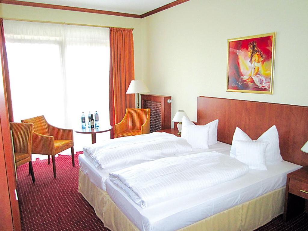 Doppelzimmer mit seitlichem Meerblick