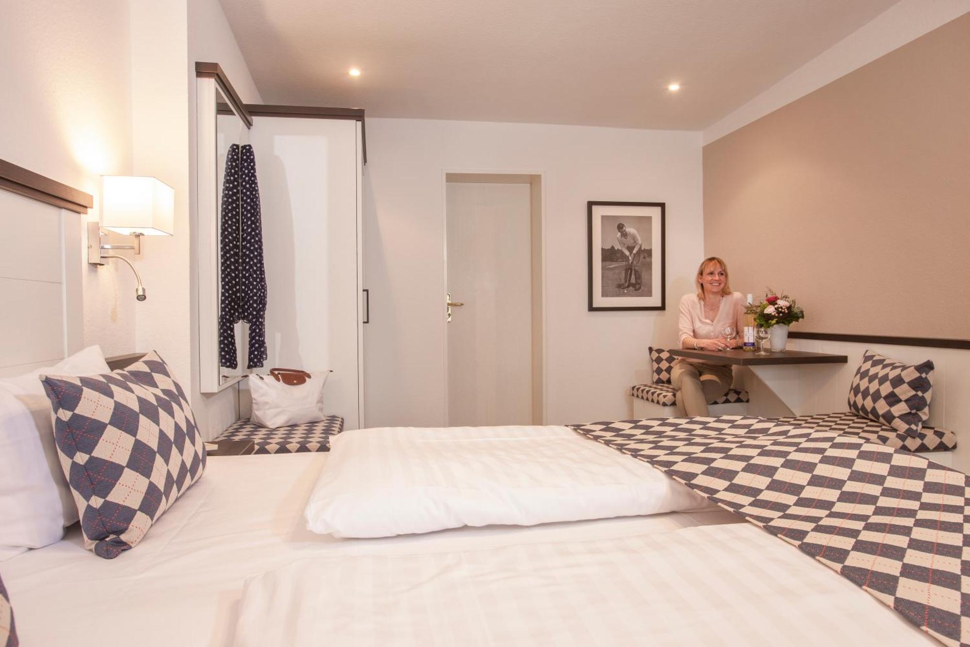 Double Room,687997356:JPEG