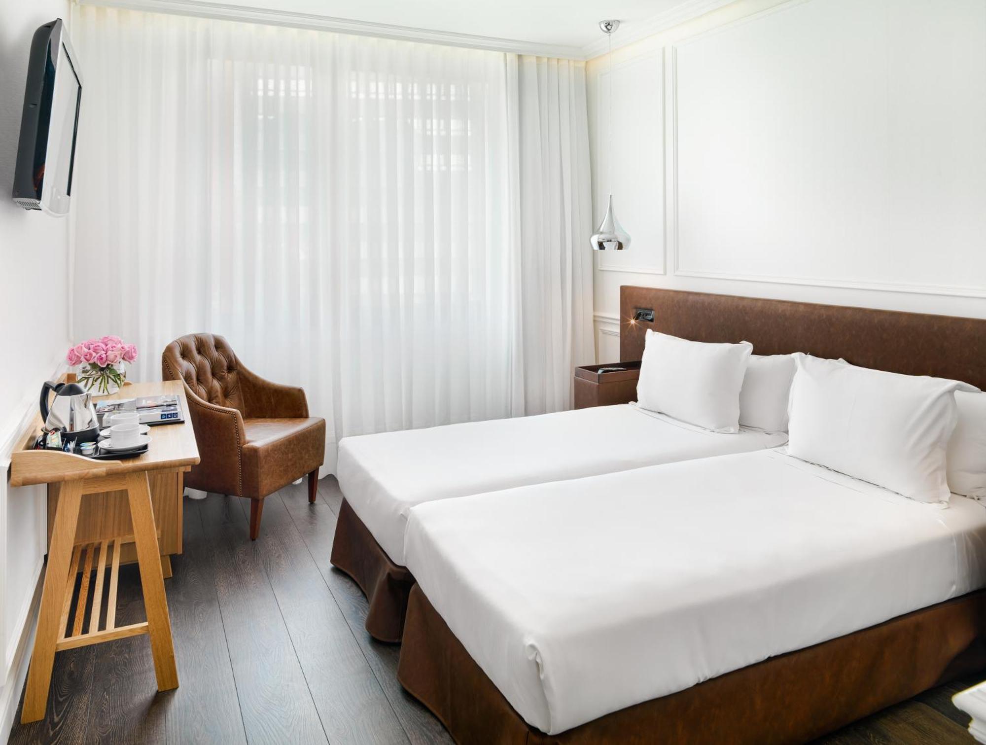 Deluxe Doppel-/Zweibettzimmer