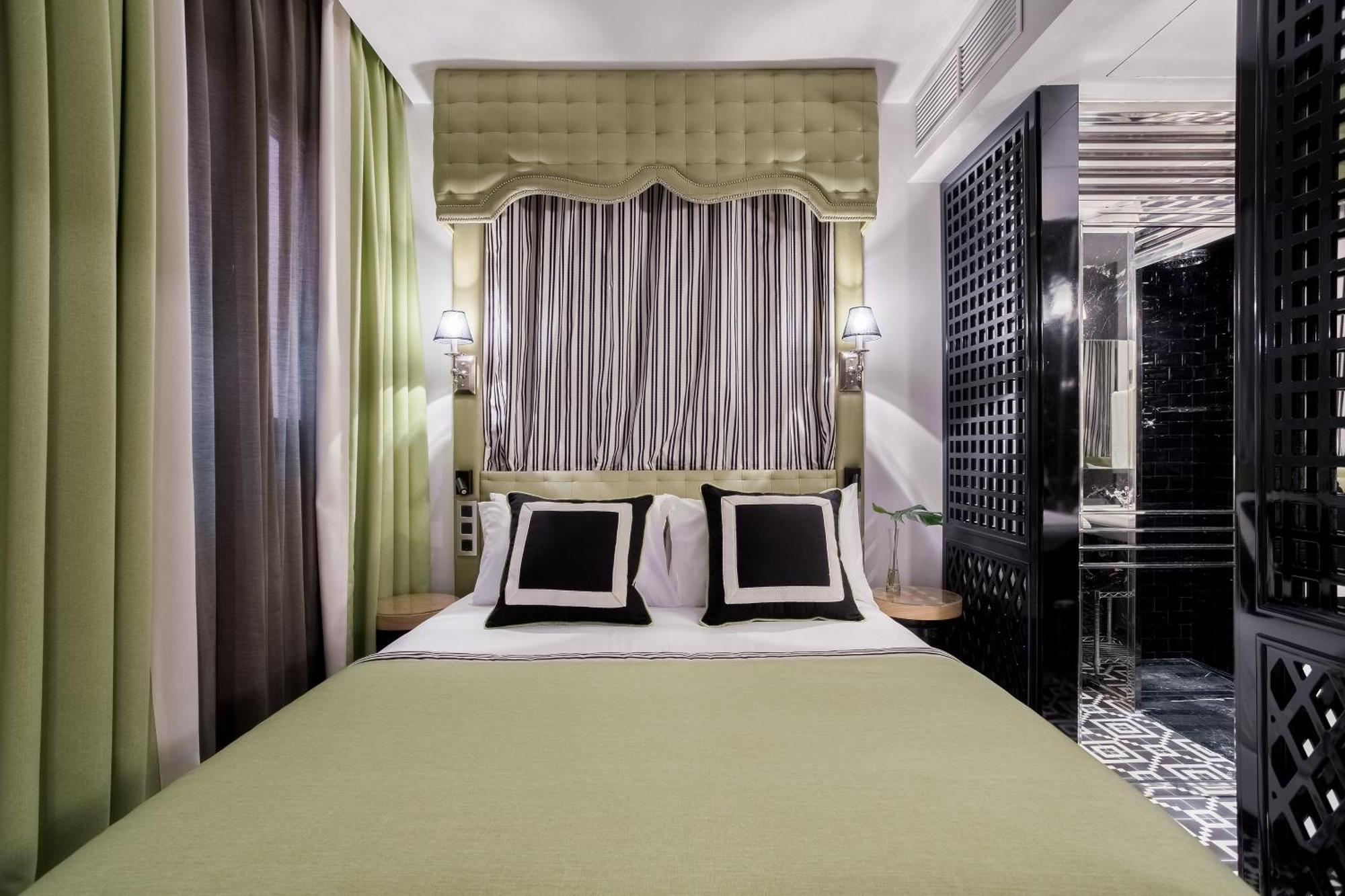 Basic Doppelzimmer - zur Innenseite