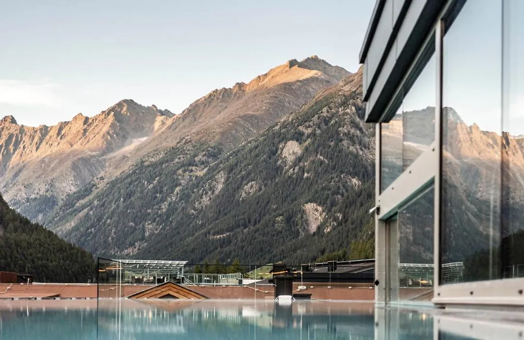 die berge lifestyle-hotel sölden-1