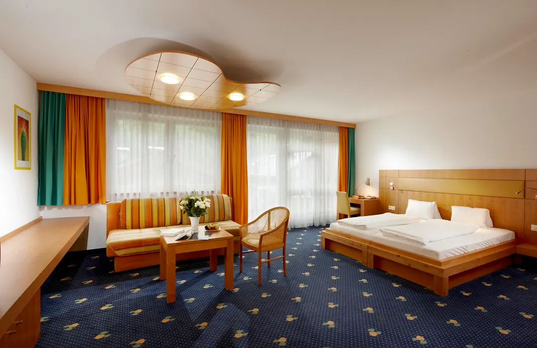 Hotel Der Waldhof-1