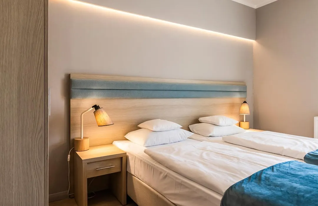 Hotel Cesarskie Ogrody-1