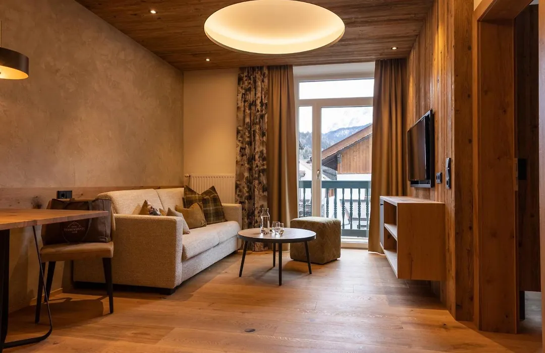 Hotel Sonnenspitze-1